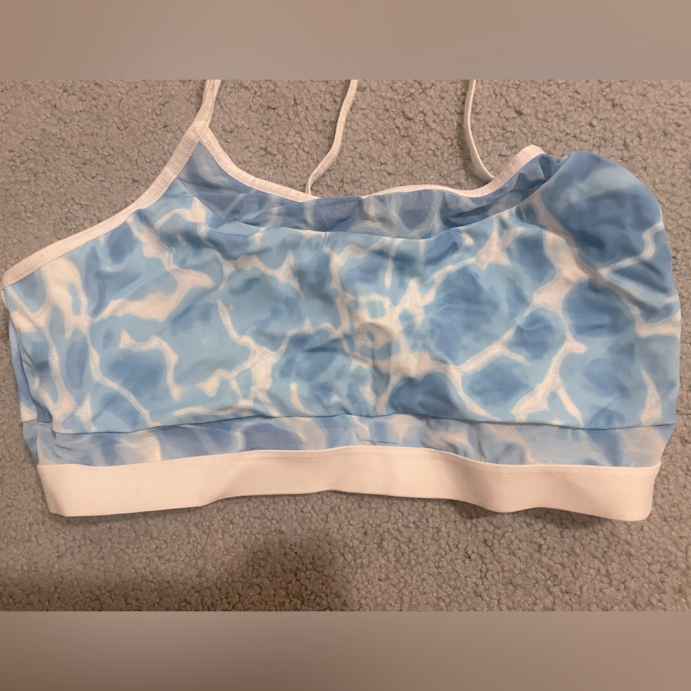 Victoria secret Large sports bra. Wore once to try on